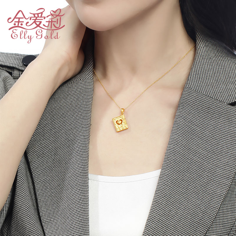 New gold heart lock necklace Female 3D hard gold pendant Clavicle chain O chain Pure gold Goddess gift