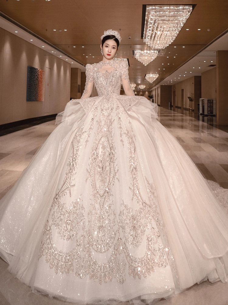 Wedding 2024 new bride's main yarn Heavy Industry Large Palace Court Style high -level texture Pregnant women's small man -style long sleeves Wedding 2024 new bride's main yarn Heavy Industry Large Palace Court Style high -level texture Pregnant women's small man -style long sleeves