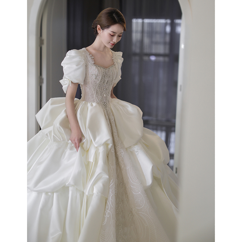 Face-style satin light wedding dress 2023 new bridal staple yarn reworking pregnant woman big code fat mm small winters trailing-Taobao