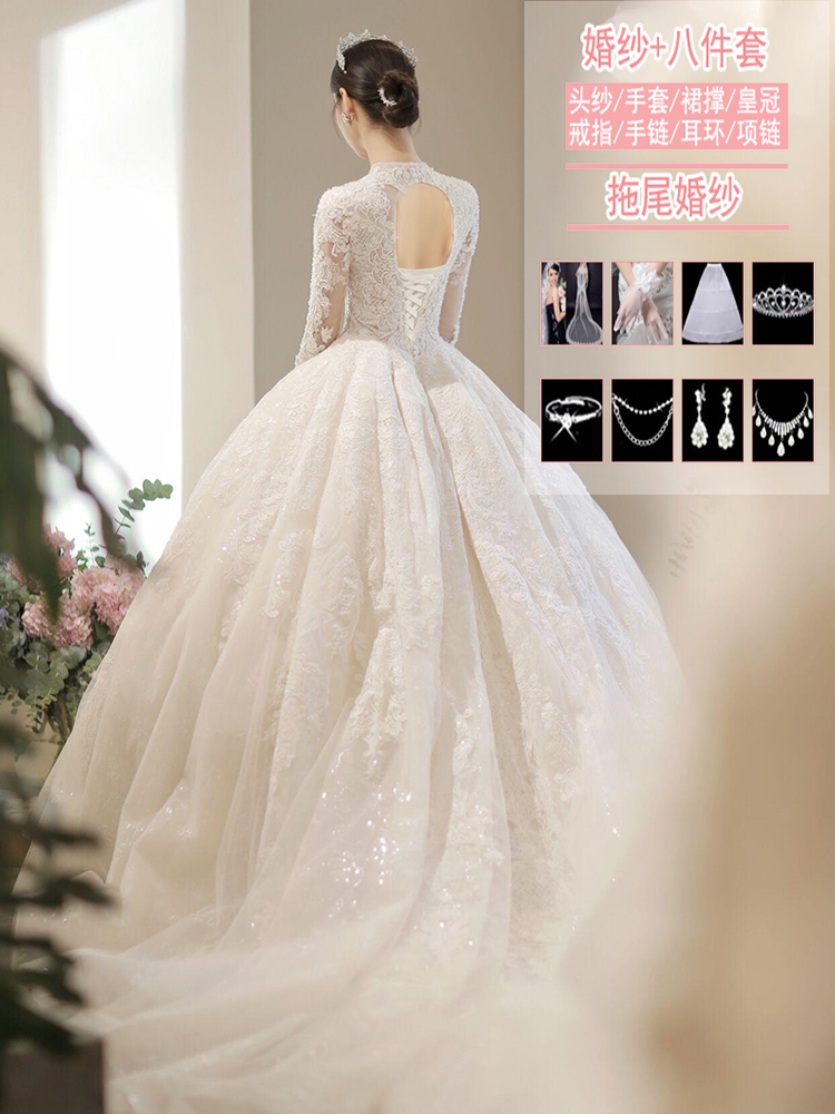  S+White trailer wedding dress 