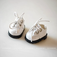 Черная белая кожаная обувь (за исключением кукол)