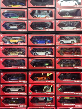 1:24 Scale Alloy Car Model Mercedes-Benz G63 Off-Road Vehicle Model Alloy Car Metal Ornament Gift for Boys