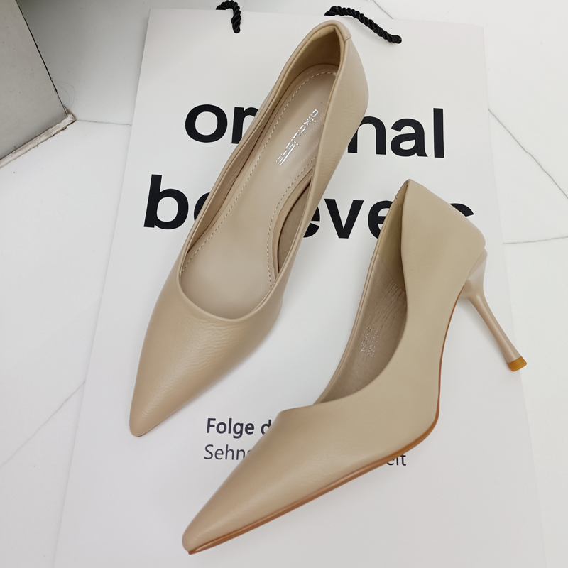 Soft-Soled High-Heeled Shoes for Women, Stiletto Heels, 2025 New Style, Burgundy 7cm Pointed Toe, Black Work Shoes, Korean Style, Light Beige Single Shoes