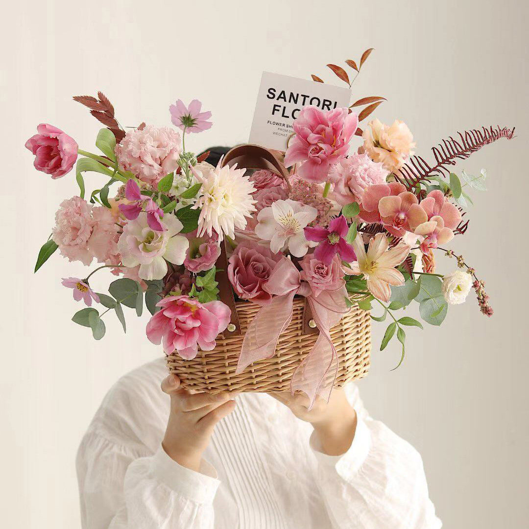 Rattan hand-held flower basket handbag bag flower arrangement flower art salon ornaments photo props women bag woven basket