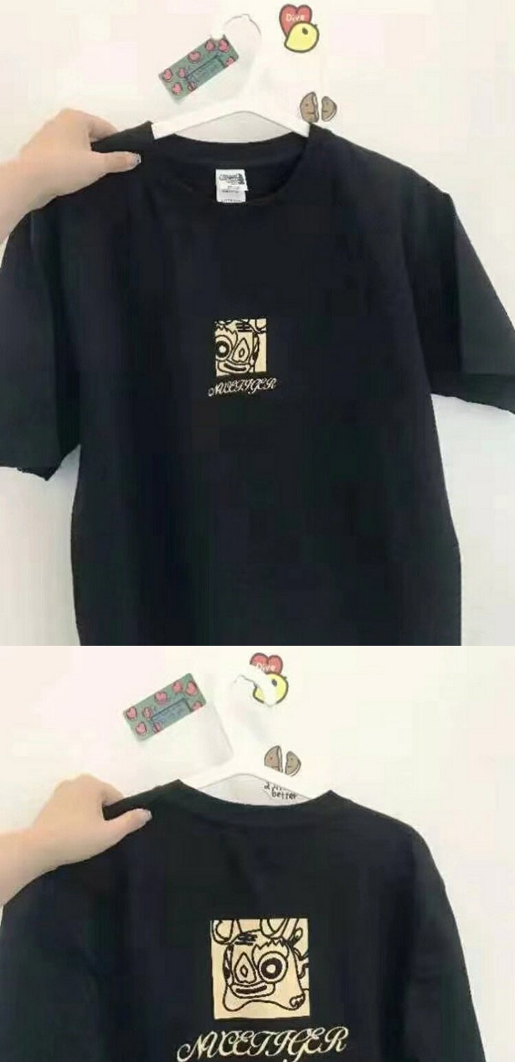 Колодки для обуви 2022年夏季新款oversize少女美式高街复古设计感小众上衣ins潮牌 Xian WAN poem