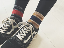 Japanese trend college style Korean version of pure cotton thread striped snowflake sports skateboarding retro ladies mid-tube socks