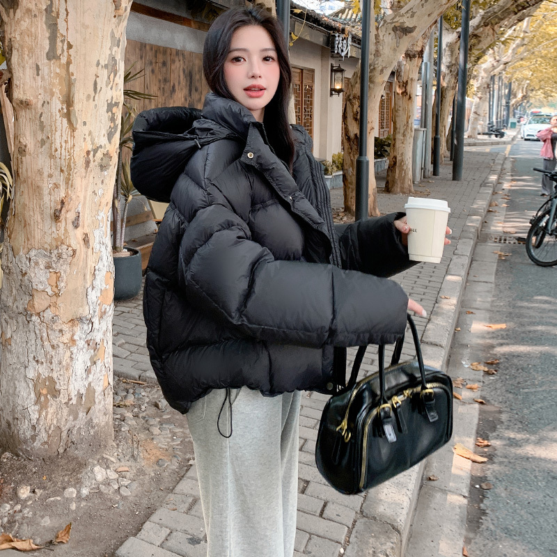 Lusam Black Short down Jacket Women's 2025 Winter New 90 White Duck down Hooded Warm Bread Jacket