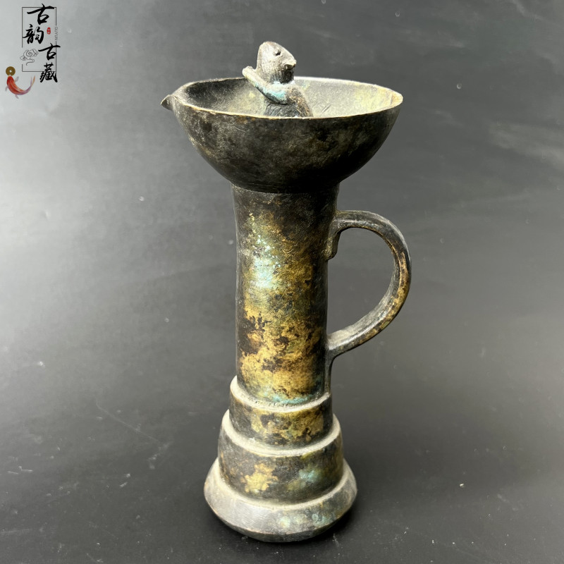 Antique Vintage Oil Lamp Lamp Holder Lamp Stand Old Oil Lamp Ancient Candlestick Antique Bronze Ornaments Retro Decorations Antique Vintage Oil Lamp Lamp Holder Lamp Stand Old Oil Lamp Ancient Candlestick Antique Bronze Ornaments Retro Decorations
