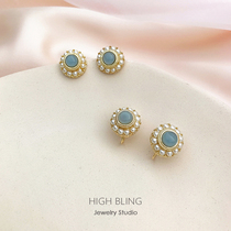 2021 new fashion small retro French Morandi sapphire stud earrings female silver needle no ear hole mosquito-repellent coil ear clip