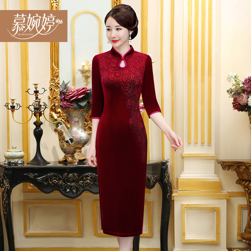 Happy Mother-in-law Improved Golden Velvet Qipao Women's Dress Spring Dress 2022 New Mom Wedding Dress Velvet Dress