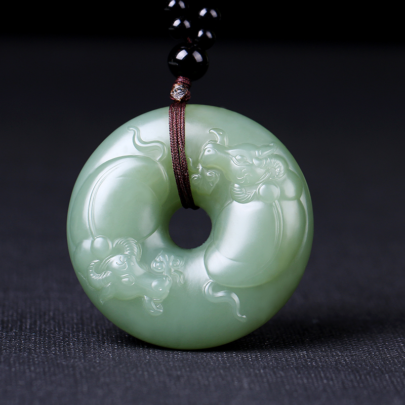 Hetian Jade 12 Zodiac cow pendant Men's and women's 12 zodiac pendant twist Qiankun Jade pendant peace buckle necklace