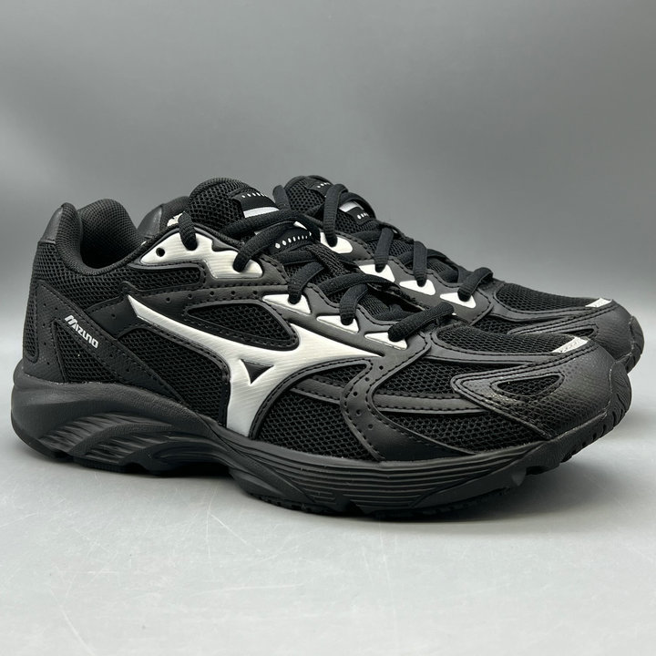 Yiqi Mizuno Classic Retro Cushioning Casual Jogging Shoes Spark Cn Iii Original 568 Yiqi Mizuno Classic Retro Cushioning Casual Jogging Shoes Spark Cn Iii Original 568