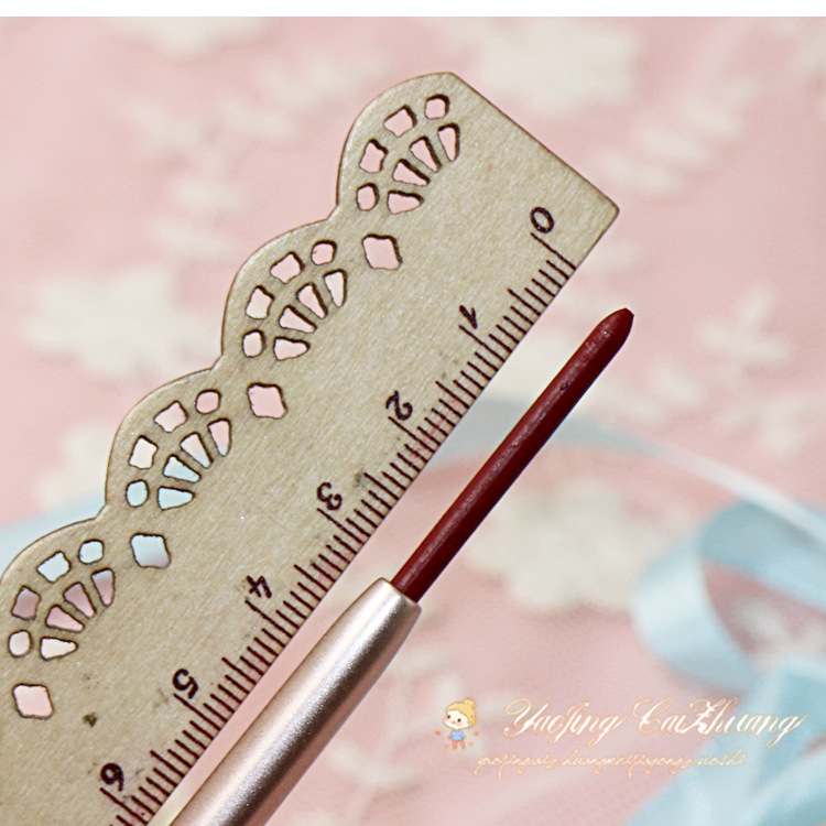 Son môi Lip liner Waterproof chính hãng Moisturizer Không phai màu dì Automatic Pencil Son môi bền màu không đánh dấu son môi mamonde