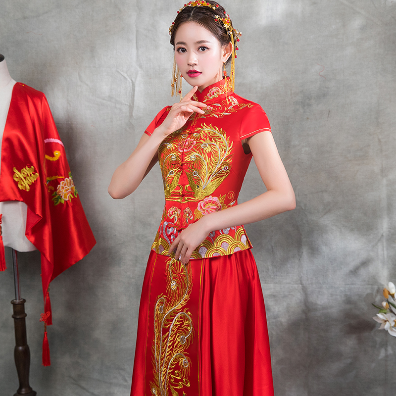 Showsuit mùa hè nhỏ mỏng đám cưới ngắn tay bánh mì nướng ăn mặc mang thai bìa cô dâu đám cưới đám cưới cao eo