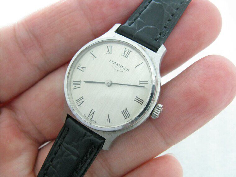 Ultra thin hand roll of antique mechanical watch Rome scale 5601