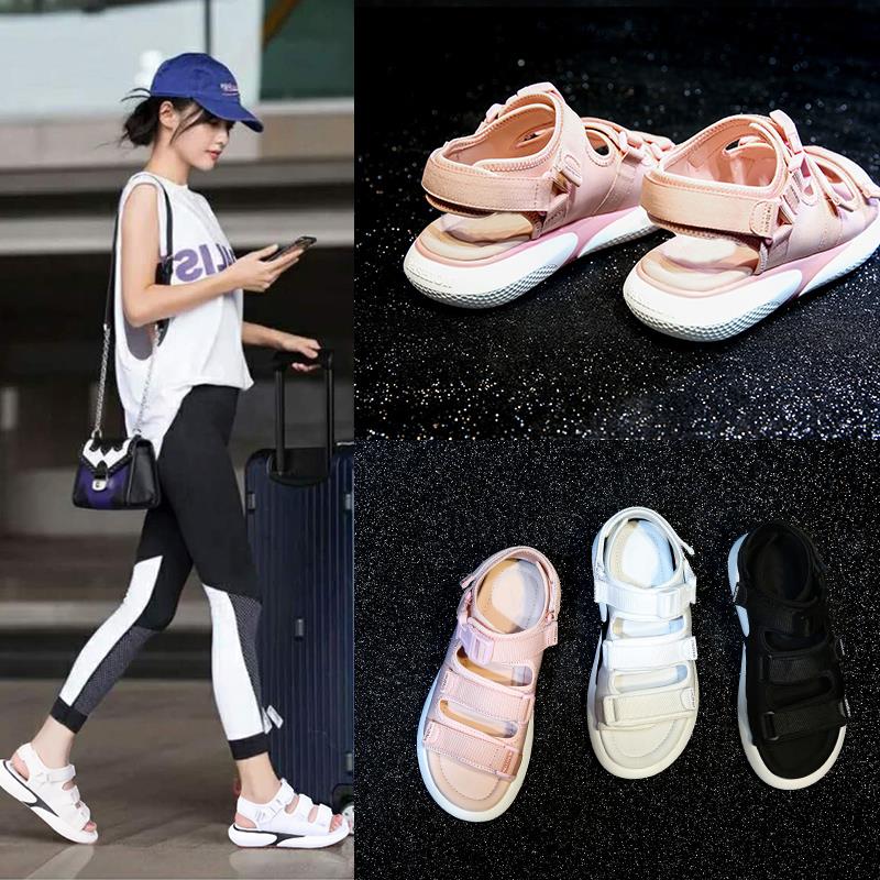 Mother and women Black and white Summer teenagers CUHK Girl Sisters Women's Daughters Cool Shoes 2018 The new women Summer 100 hitch a good run