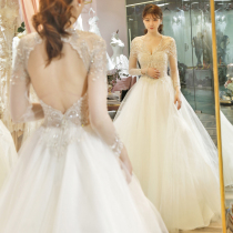 Casablanca Long sleeve sub-main wedding dress Hepburn Vintage elegant Long tail heavy halter Heavy European Style