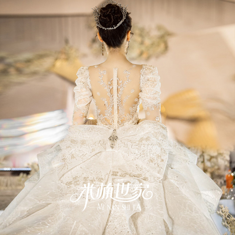 Spring jk extravagant big trailing main wedding dress Dress Laced Long Sleeve Beauty Backdew Back Palace Girl Dreamnet Red Butterfly Knot