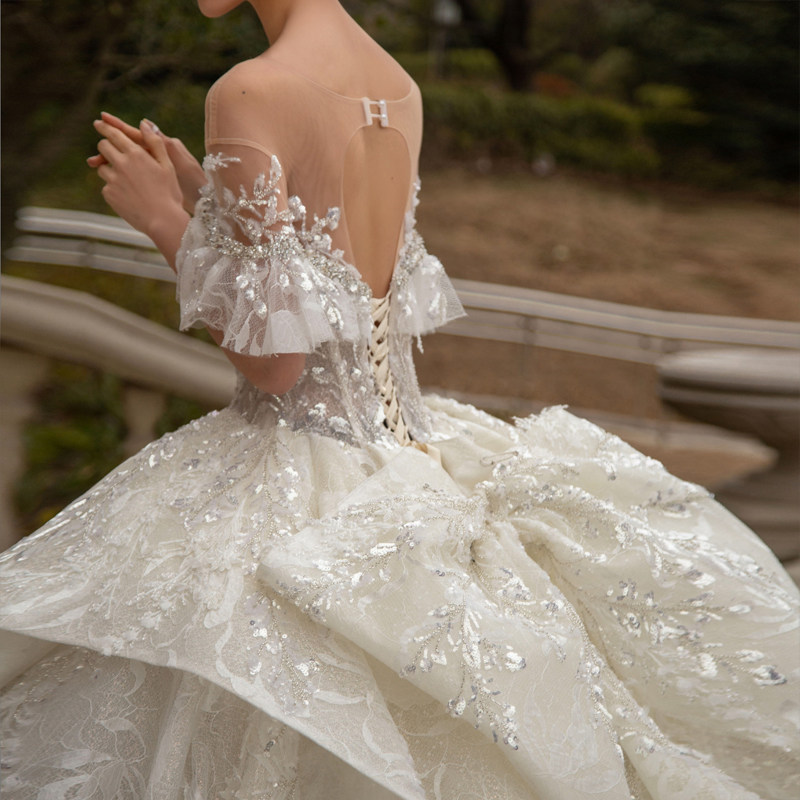 New luxury bow trailing main wedding dress one-shoulder small girl bride wedding dream big trailing tail is thin