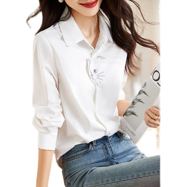 Picking up and clearing Outlets counters big-name cutting label printing irregular casual shirt women's spring all-match tops