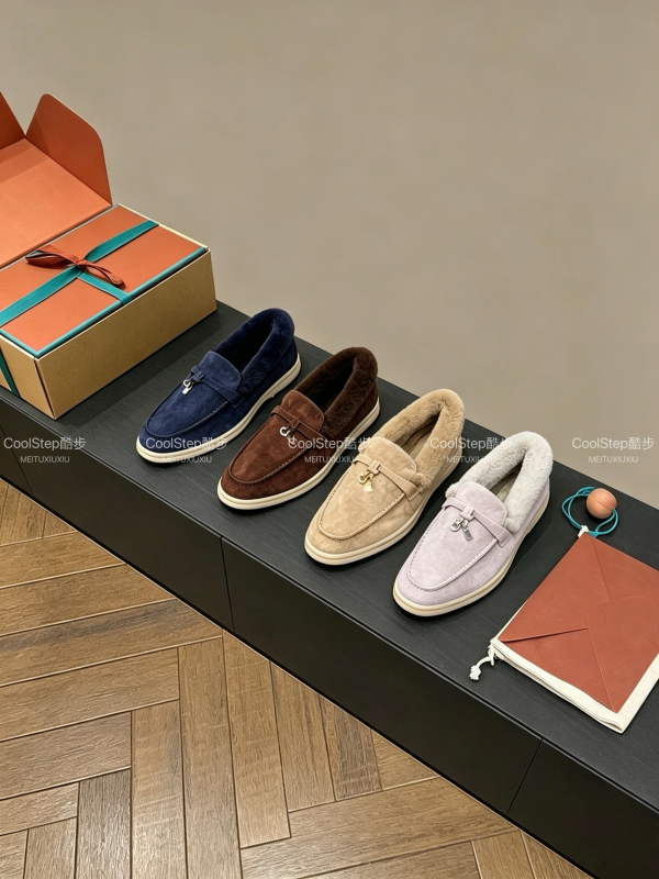2026 Autumn/Winter New Top-End Loafers for Women, Fleece-Lined Shoes, Winter Furry Shoes, Beaver-Style Outdoor Flat Snow Boots
