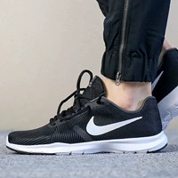 Giày nữ Nike 2018 xuân Flex Giày lưới thể thao thoáng khí toàn diện 881863-001 - Giày thể thao / Giày thể thao trong nhà giày thể thao trắng