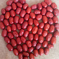 New date Xinjiangs Qiangang grey date Zaozhuang Zaozhuang is free of special production Zhengzong special class red date raw to be eaten with boiling soup bubble water to drink nutritious pregnant woman