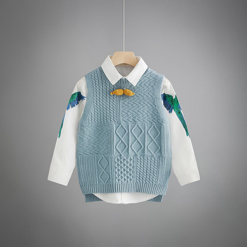 Children's woolen vest 2022 spring new Korean version of the trendy baby spring and autumn medium and large children's clothing boys knitted vest