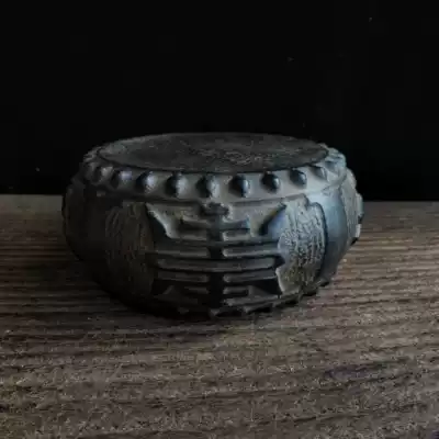 Natural blue stone drum stone carving town ruler tea tray ornaments absorbent beast inkstone Fushou Ruyi retro practical gift collection