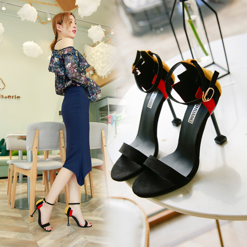 Phiên bản Hàn Quốc của mùa hè 2019 mới cao gót sandal cao gót với hở ngón từ khóa màu sắc phù hợp với giày cao gót nữ dép nữ