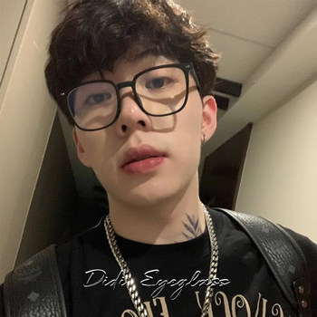 Black-Framed Glasses for Men, Suitable for Nearsightedness, Can Be Customized with Prescription, Make the Face Look Slimmer, Stylish and High-End, Blue Light Blocking, Square Frame Glasses for Men