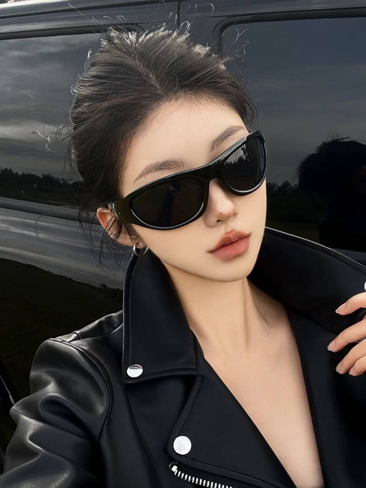 Gm Sunglasses for Women, High-End 2025 New Style, Fashionable European and American Style, Cool Girl Cycling Sunglasses, Trendy Men's Sunglasses for Styling