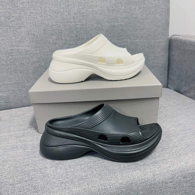 2026 Summer New Paris Thick-Soled Slippers for Women, Outdoor Clogs, Height-Increasing Non-Slip Lazy Beach Shoes 2026 Summer New Paris Thick-Soled Slippers for Women, Outdoor Clogs, Height-Increasing Non-Slip Lazy Beach Shoes