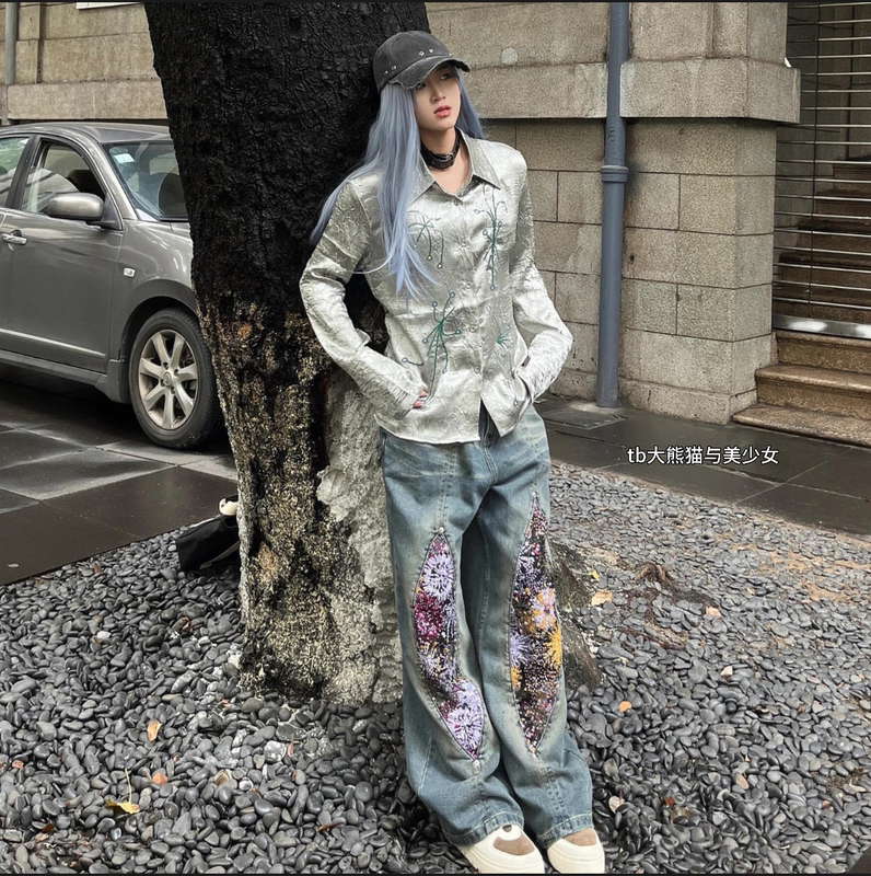 Subculture Old Money Socialite Silver Metallic Texture Personalized Wrinkled Polo Collar Tree of Life Embroidery Long-Sleeve Shirt for Women Performance Subculture Old Money Socialite Silver Metallic Texture Personalized Wrinkled Polo Collar Tree of Life Embroidery Long-Sleeve Shirt for Women Performance