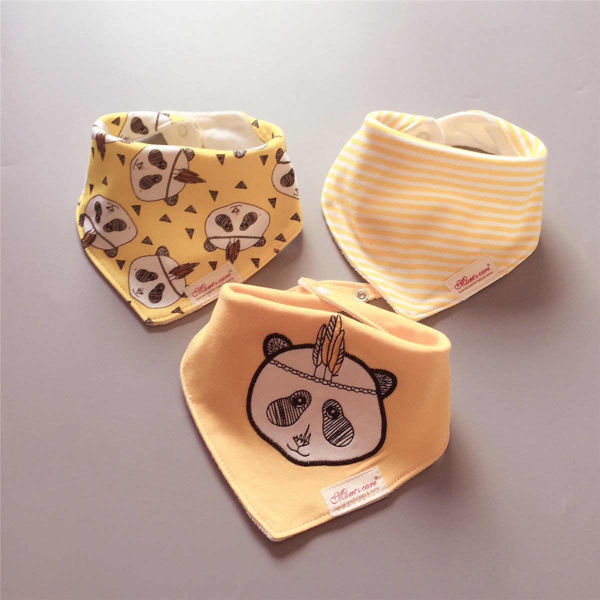 3 Dress Baby Triangle Saliva towel surrounding pocket Pure cotton by button Baby Dining Around the baby triangular eating surrounding pocket