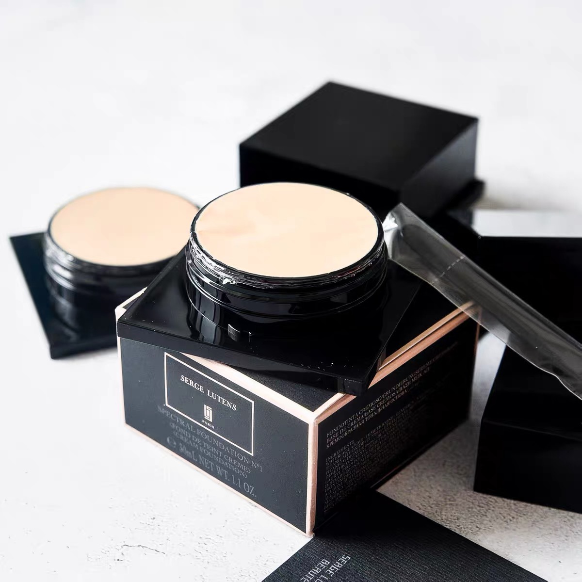 Fracture Price Spot Foundation King SERGE LUTENS Powder Cream Braised Egg Lady Foundation Cream 30ml