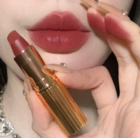 Ограниченная свадебная серия Mrs Kisses