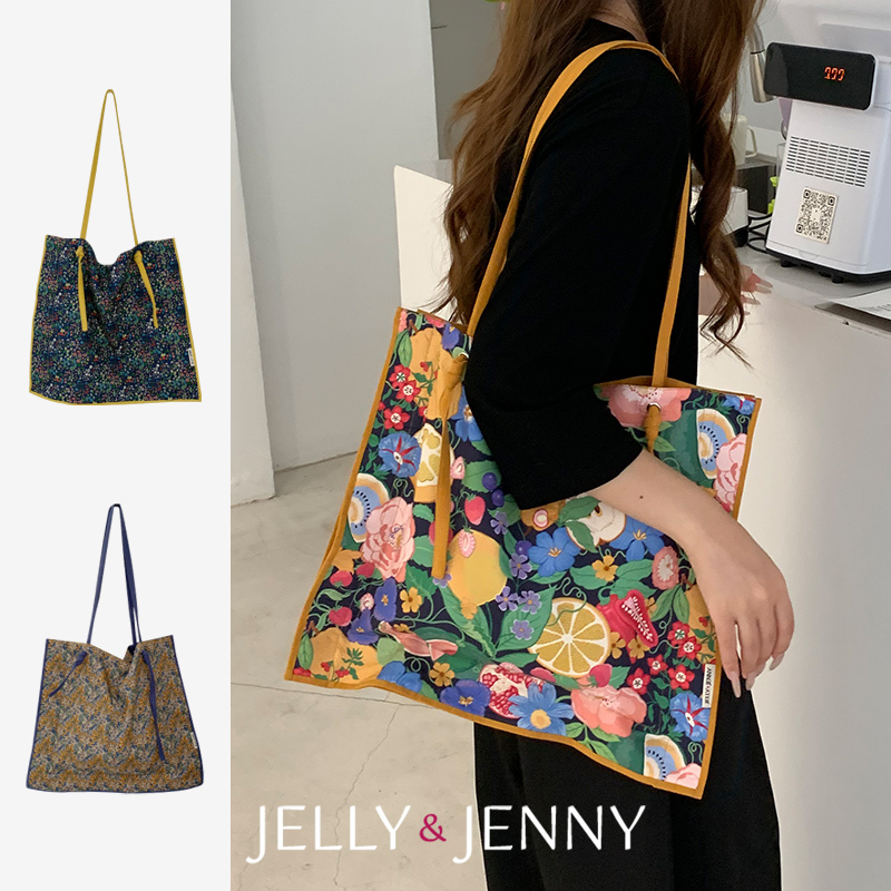 Art Illustrated Tote Bag Commuting 2026 New Model Single Shoulder Crossbody Casual Commuting High-End Canvas Bag B59 Art Illustrated Tote Bag Commuting 2026 New Model Single Shoulder Crossbody Casual Commuting High-End Canvas Bag B59