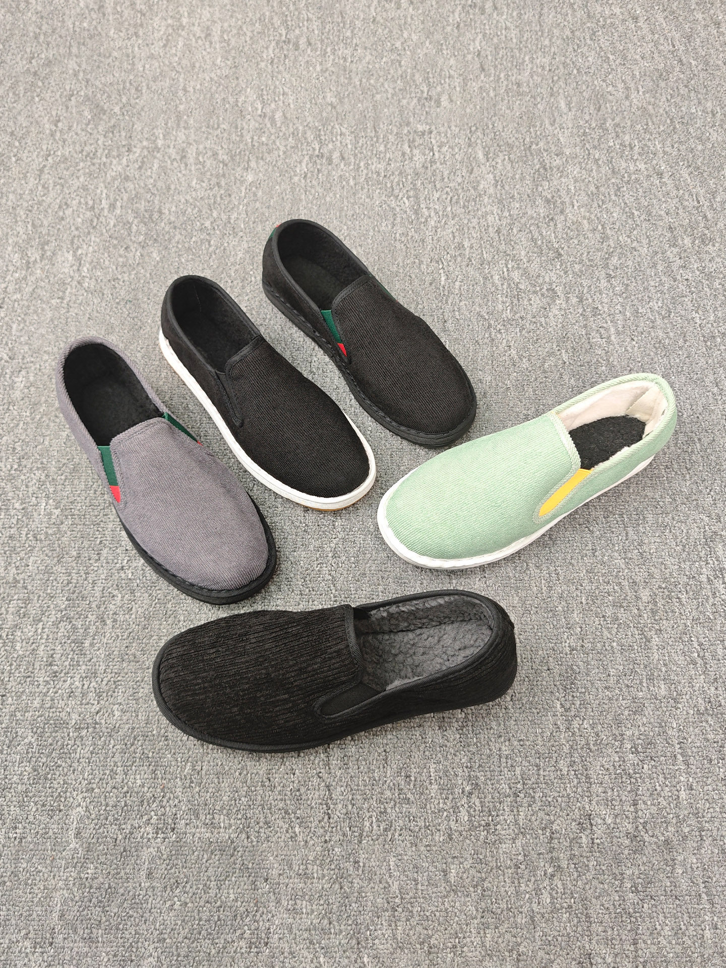 Winter plus velvet old Beijing cloth shoes men's thickened corduroy cloth shoes lazy slip-on warm and comfortable soft-soled shoes