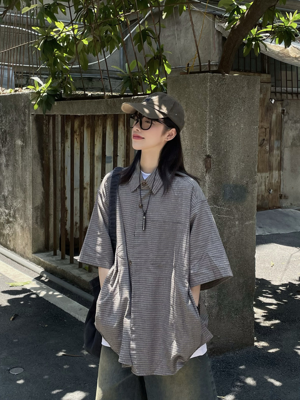 A Small Yang 25Ss Japanese Retro Plaid Lapel Pocket Short-Sleeve Shirt for Men and Women, Loose Summer Top