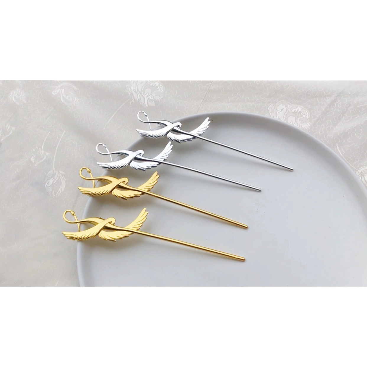 Ba nghìn con quạ giết cùng một cái kẹp tóc Fu Jiuyun Kẹp tóc Zheng Yecheng Mũ kiểu cổ xưa Vương miện cài tóc hình đĩa cổ Đơn giản hàng ngày - Phụ kiện tóc