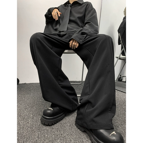 Небольшие дизайнерские штаны, тренд сезона, свободный крой