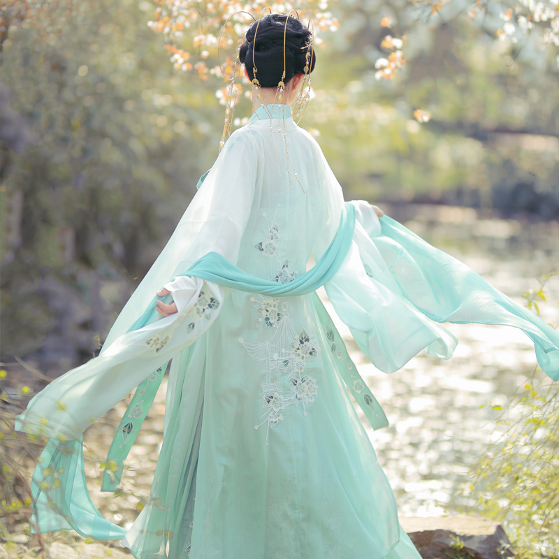 Viscount autumn color pear flower paper large-sleeved shirt with Ru skirt Wei Jin style wide-sleeved ancient style waist-length Hanfu female Chinese style spring and autumn