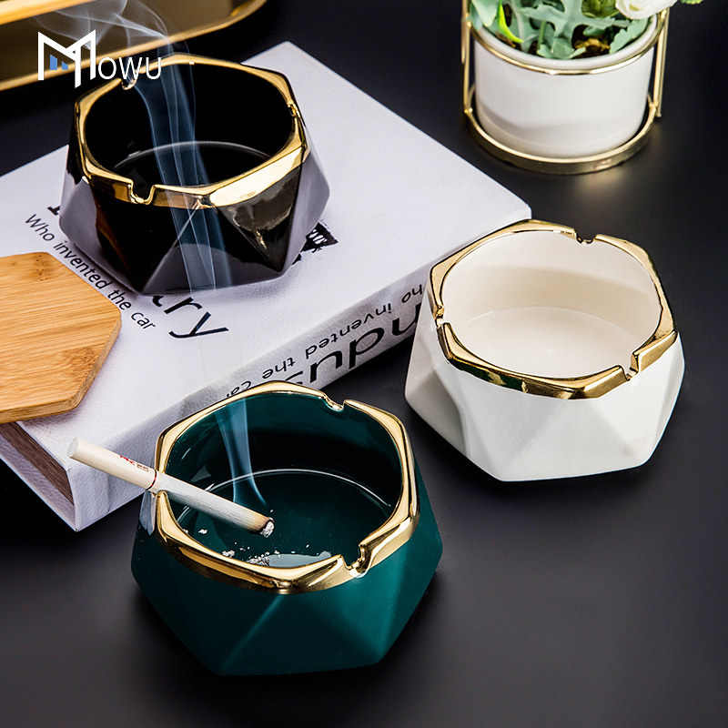 Smoke Ash Trays High-end Atmosphere Upper Class Tech Tomatoes With Lid Tiger Years Black Water Crystal Old Fight Wedding Ash Vat