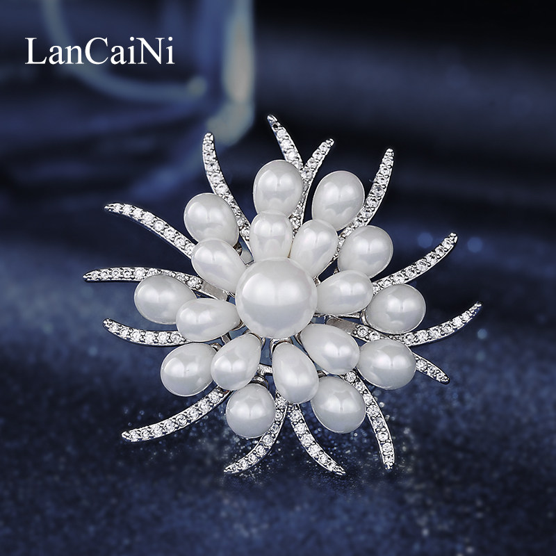 Korean Pearl Anti-Walking Light Brooch Brisket Cardiotheca Cardiotheca Cardiotheca Cardiotheca Cardiotheca is accessories for women's upscale temperament 100 hitch