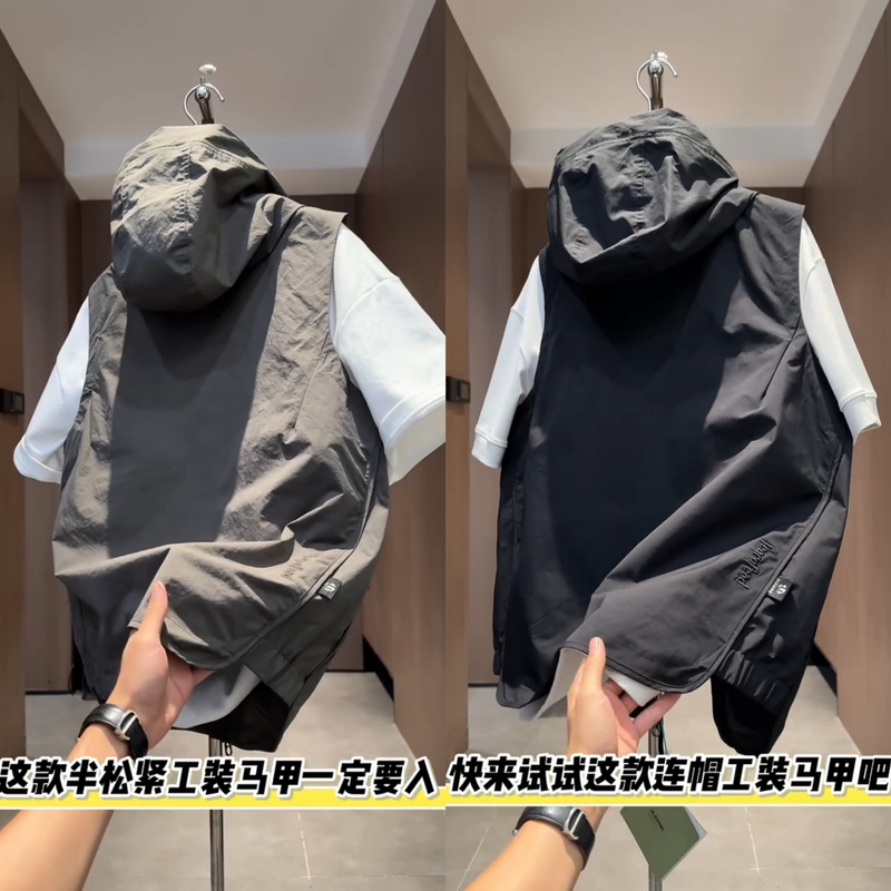Autumn Workwear Style Hooded Windproof Vest Trendy Handsome Vest for Men Loose Casual Youth Couple Sleeveless Jacket Autumn Workwear Style Hooded Windproof Vest Trendy Handsome Vest for Men Loose Casual Youth Couple Sleeveless Jacket