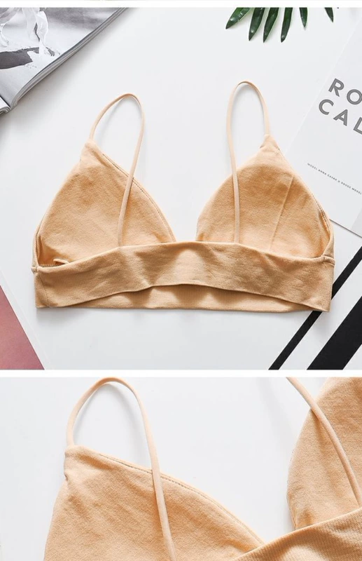 Cô gái da đen gợi cảm chống chói ống trên cùng với miếng đệm ngực bọc ngực đồ lót phía dưới dây đeo thể thao không có vòng thép áo ngực
