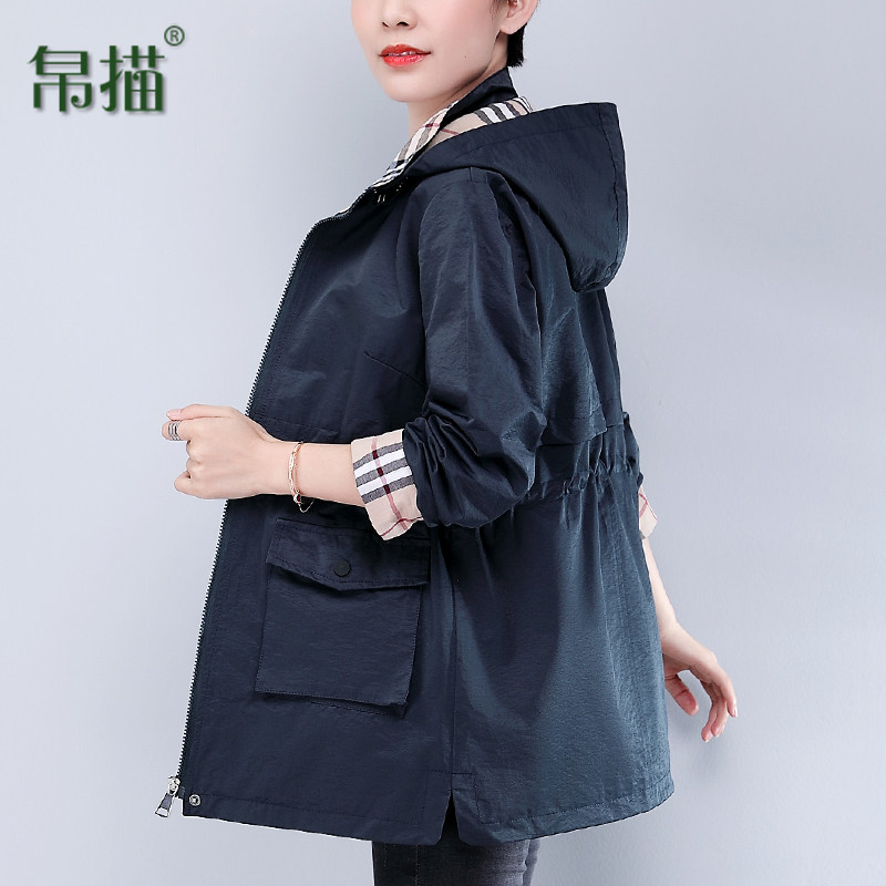 Silk drawing women's short coat 2021 new female spring and autumn vertical pocket detachable hat windbreaker mom autumn coat
