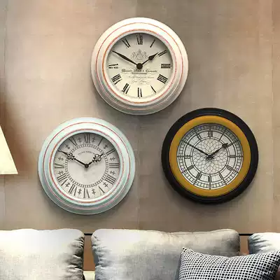 Simple European style personality creative living room wall-mounted clock American industrial style retro country pastoral bedroom wall clock