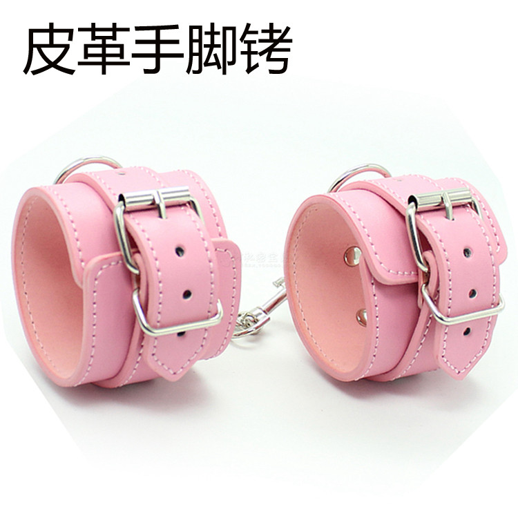 Couples become human sentimental couples Supplies live in handcuffs and handcuffs for men and women Alternative tools Flirting Toy Bracelet